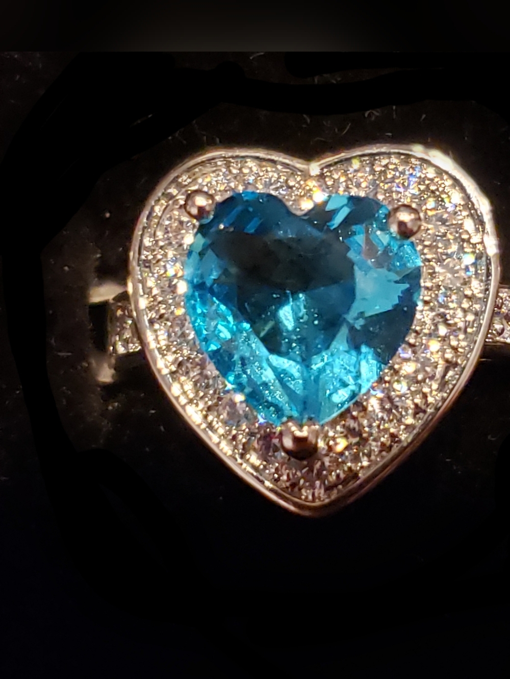 NEW HEART RING, Blue Topaz Fashion Ring W White Gemstones, Sz 6, 925 Silver